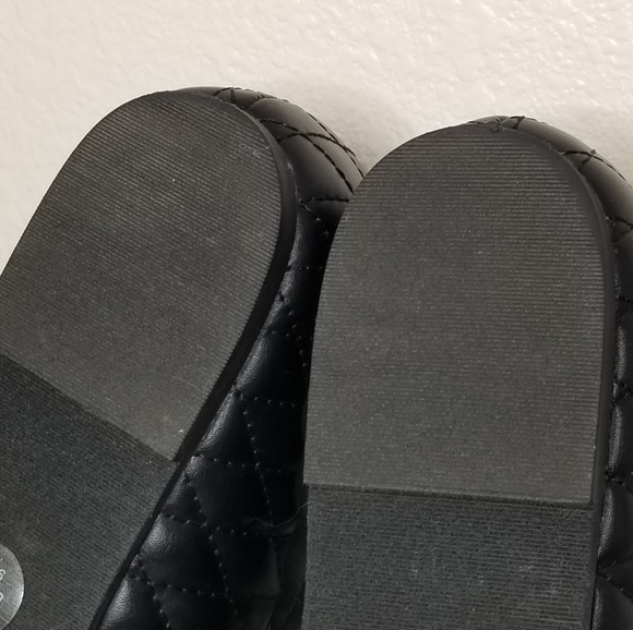 Disney Minnie Mouse Quilted Flats Adult Large Womens 9/10 Ballet Black Red Bow - Picture 9 of 14